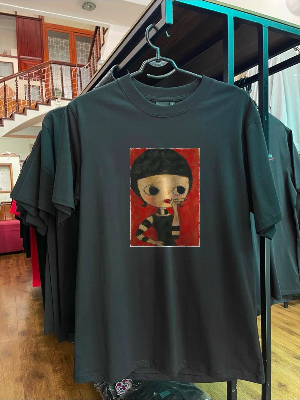 Gildan Black Short-Sleeve Tee with Retro Doll Graphic Unisex